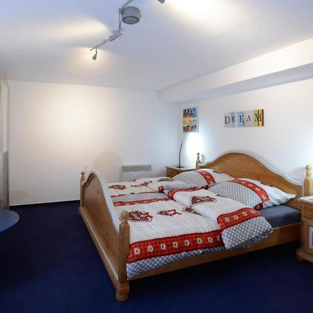 Algolsheim, Closer Neuf Brisach - Studio "Chez Claude" - Bagian luar foto